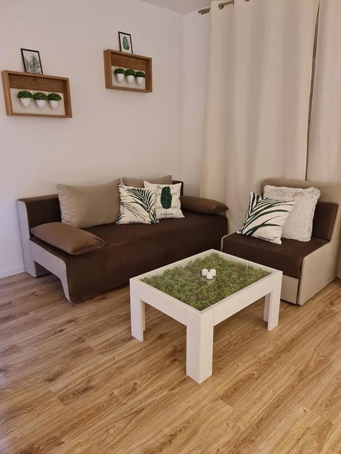 Little Treasure By The Sea Apartment Pomorie Exterior photo